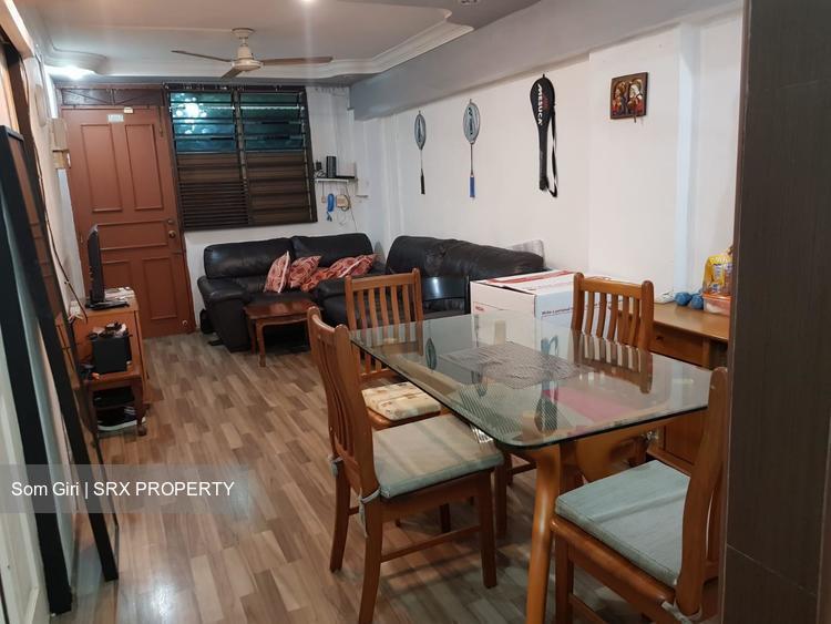 Eunos Crescent thumbnail photo